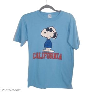 Vintage single stitch Cool Joe Snoopy shirt Med